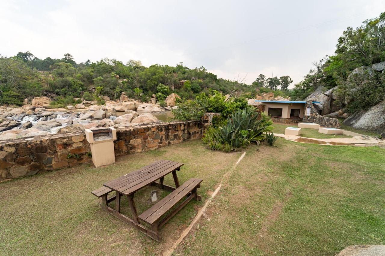 Gooderson Natal Spa Hot Springs Resort Paulpietersburg Buitenkant foto